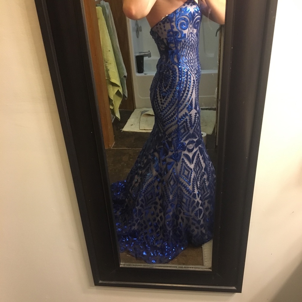 La gala prom dress